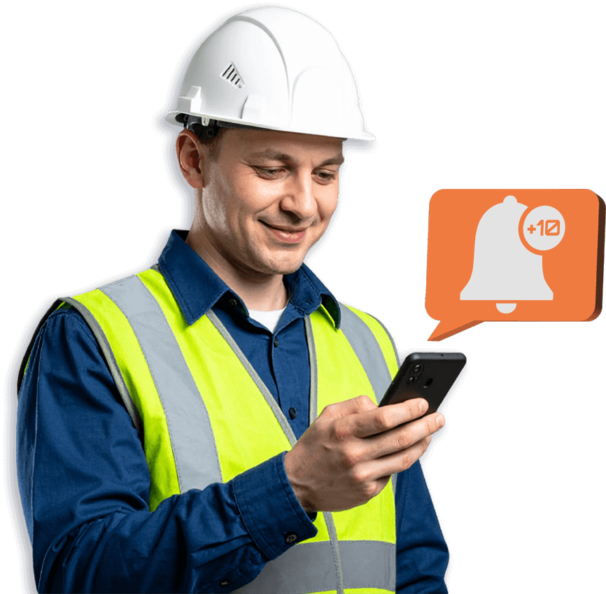 operatore magazzino con cellulare in mano e notifiche preventivi